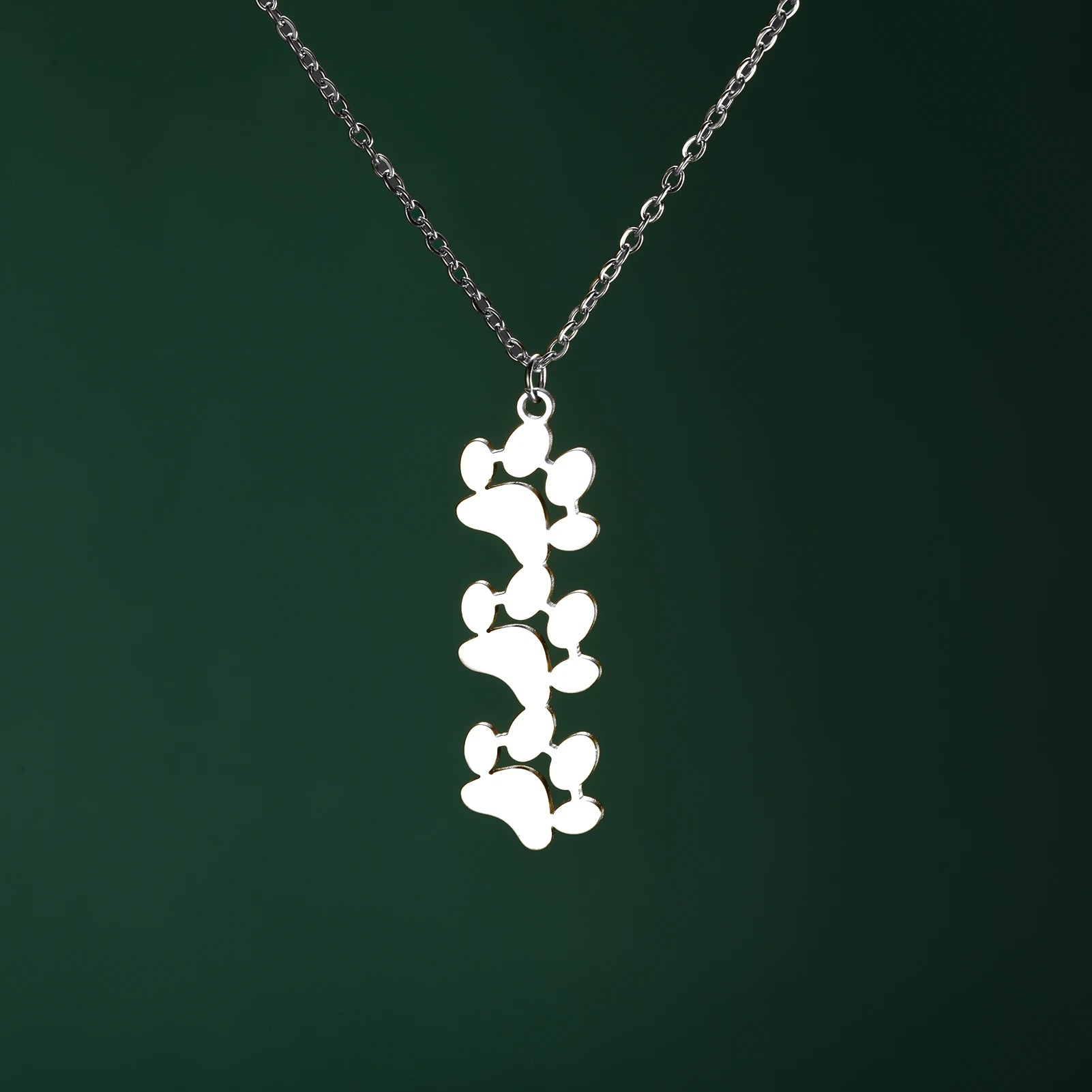 Collier Empreinte Féline – Pendentif Acier Inoxydable