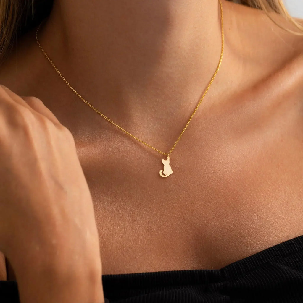 Collier Silhouette Féline — Acier Inoxydable