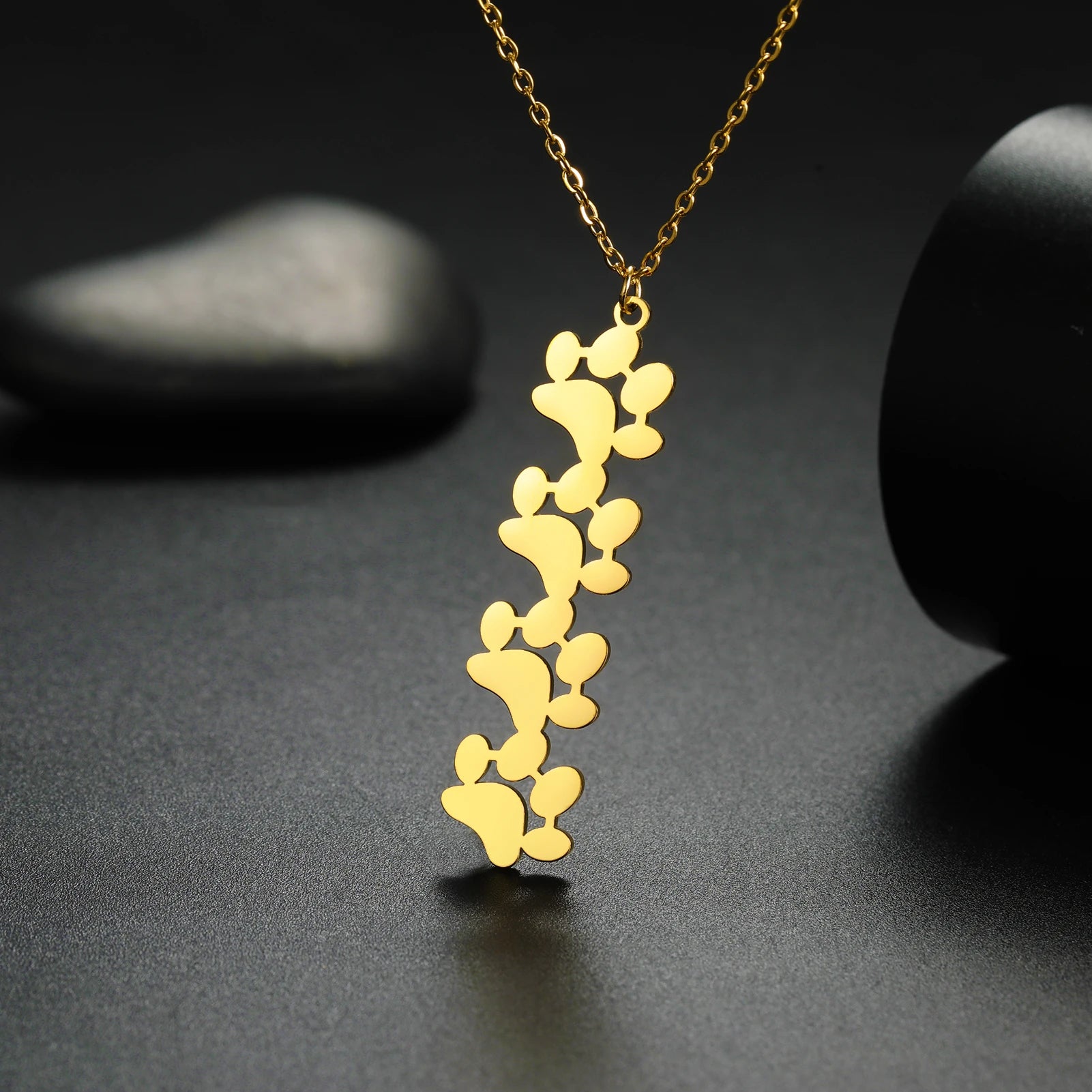 Collier Empreinte Féline – Pendentif Acier Inoxydable