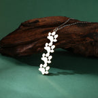 Collier Empreinte Féline – Pendentif Acier Inoxydable